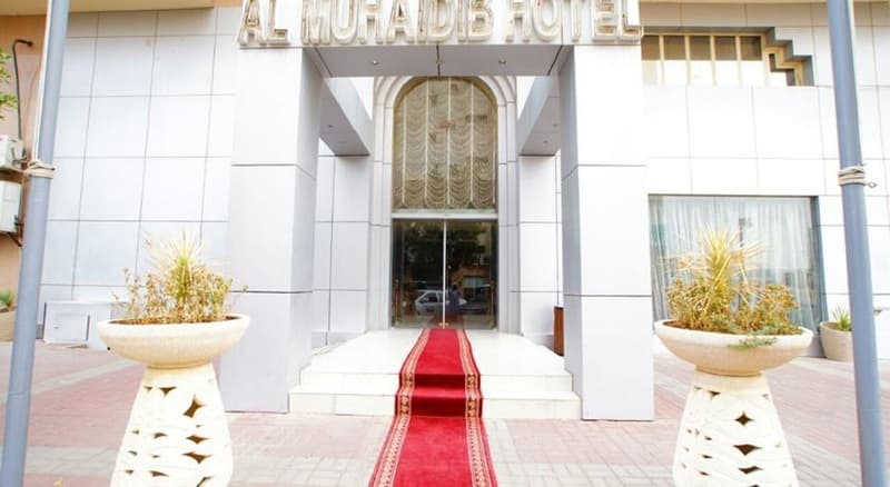 Al Muhaidb Black Box Hotel main