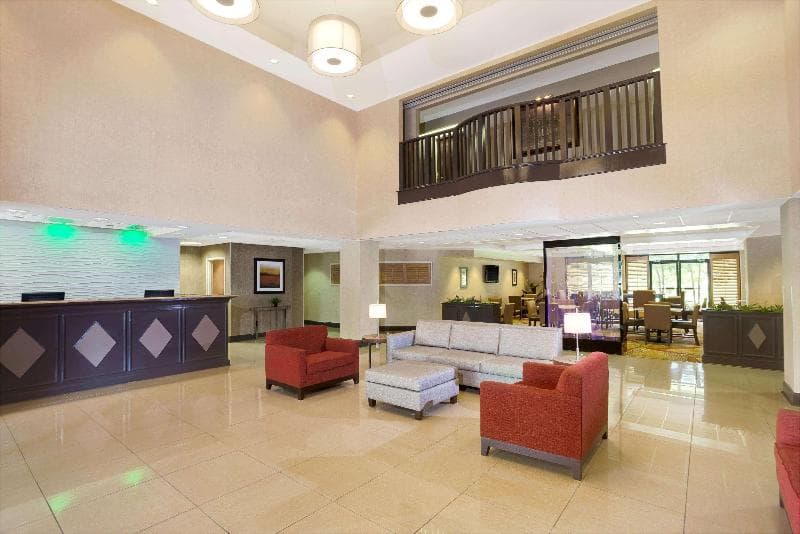 Wingate By Wyndham Raleigh Durham / Airport 4