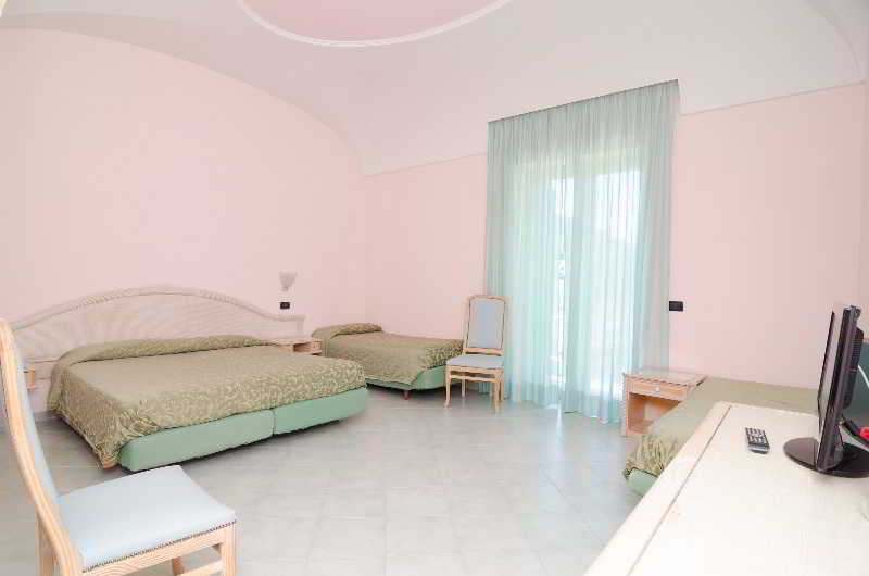 Felix Terme 4