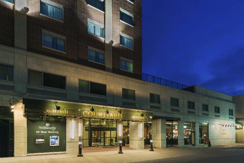 Courtyard By Marriott Little Rock Downtown 3