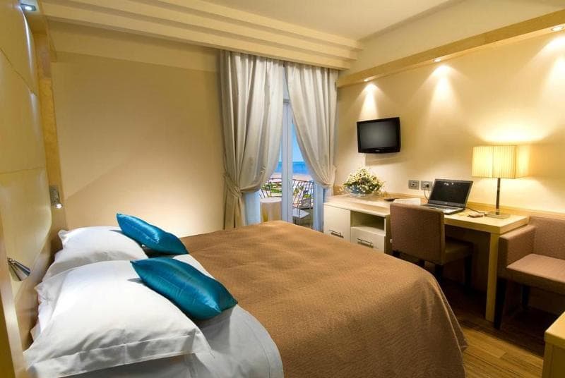 Hotel Sarti 4