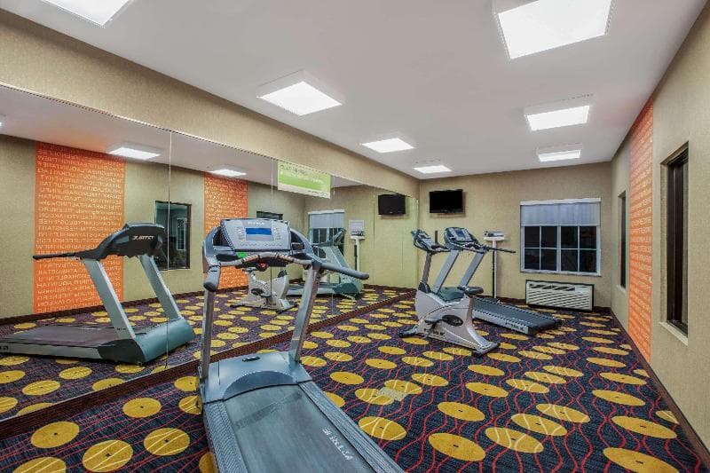 La Quinta Inn & Suites By Wyndham Conway 2