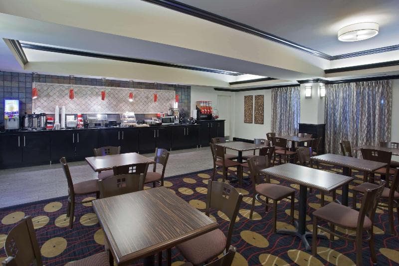 La Quinta Inn & Suites By Wyndham Conway 3