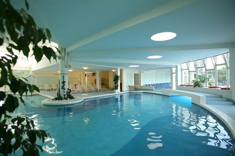 Aurora Terme main