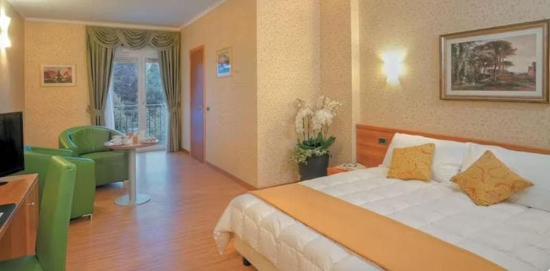 Ele Green Park Hotel Pamphili 1