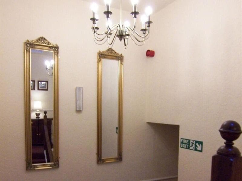 Powys Lodge - Guest House 4