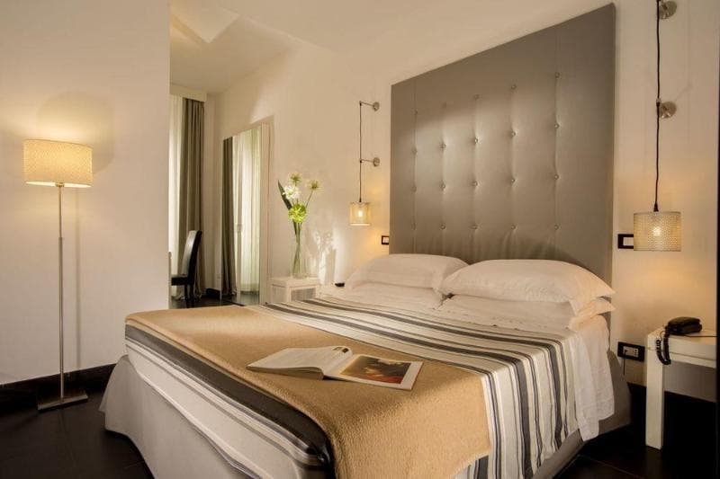 Stay Inn 5