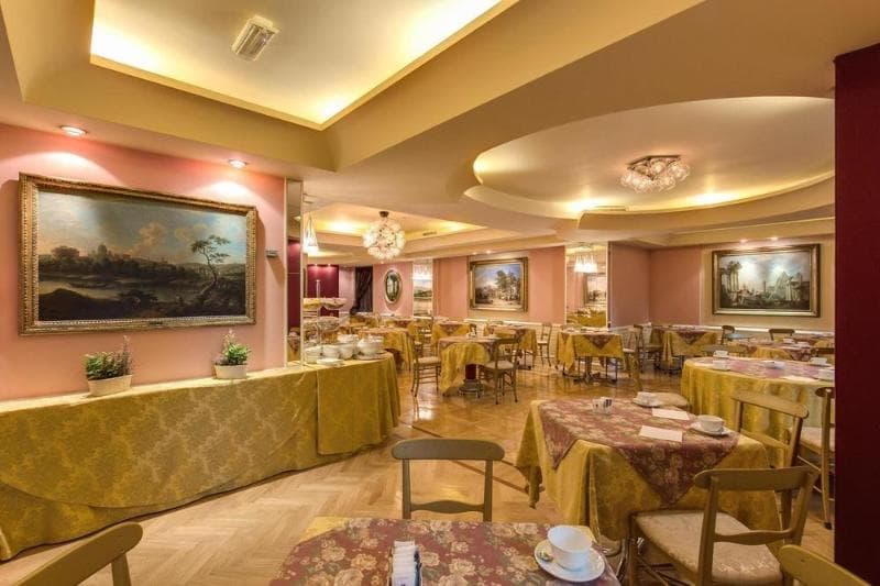 Hotel Londra & Cargill 3