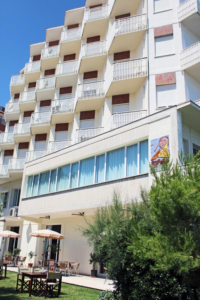 City Beach Resort photo 1
