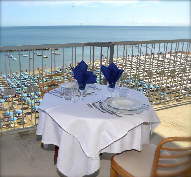 Hotel Diplomat Marine main