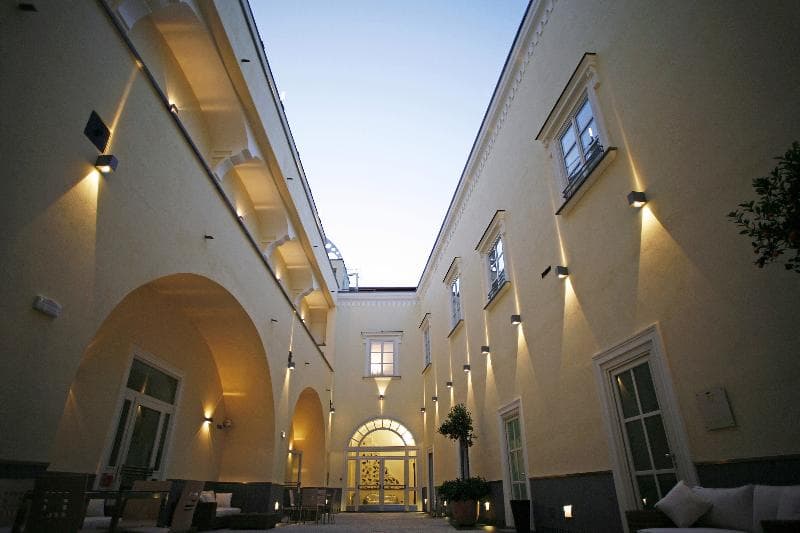Seven Hostel 4