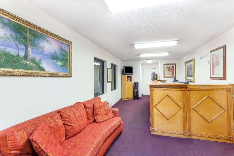 Knights Inn - Yemassee 2