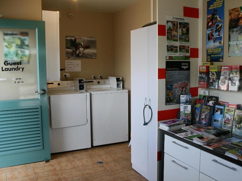 Astray Motel & Backpackers 3