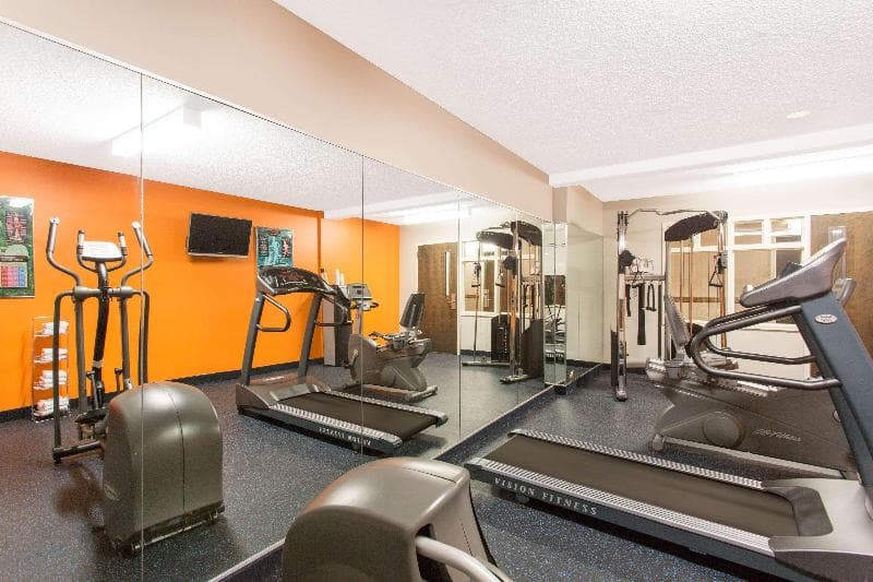 Days Inn By Wyndham Raleigh-Airport-Research Triangle Park 2