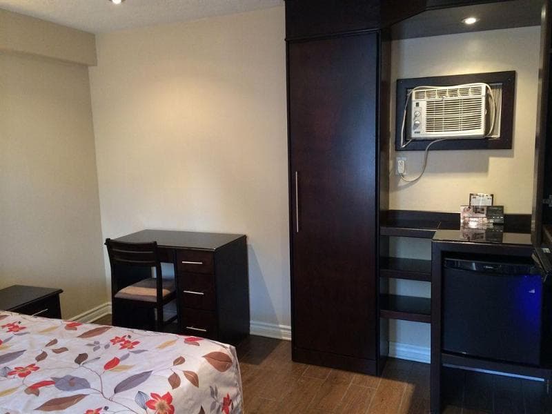 Olux Hotel Motel & Suites 4