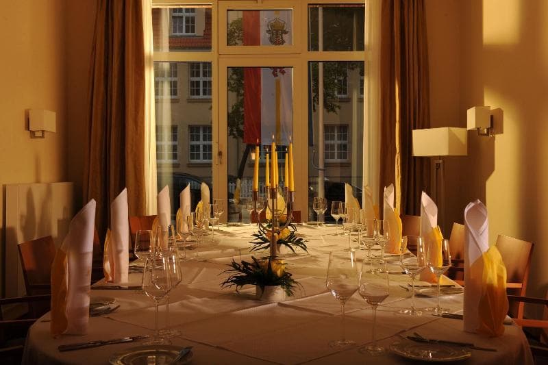 Park-Hotel Hbner 3
