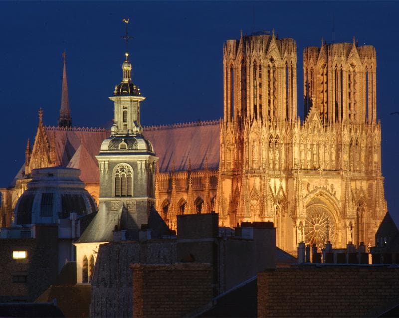 Brit Hotel Reims Centre - Aux Sacres photo 1