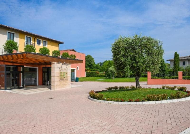 Hotel Parchi Del Garda photo 1