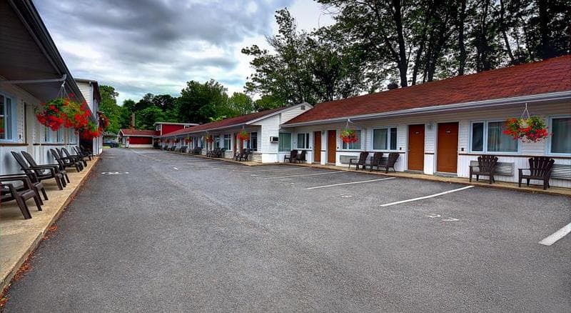 Motel Le Chateauguay main