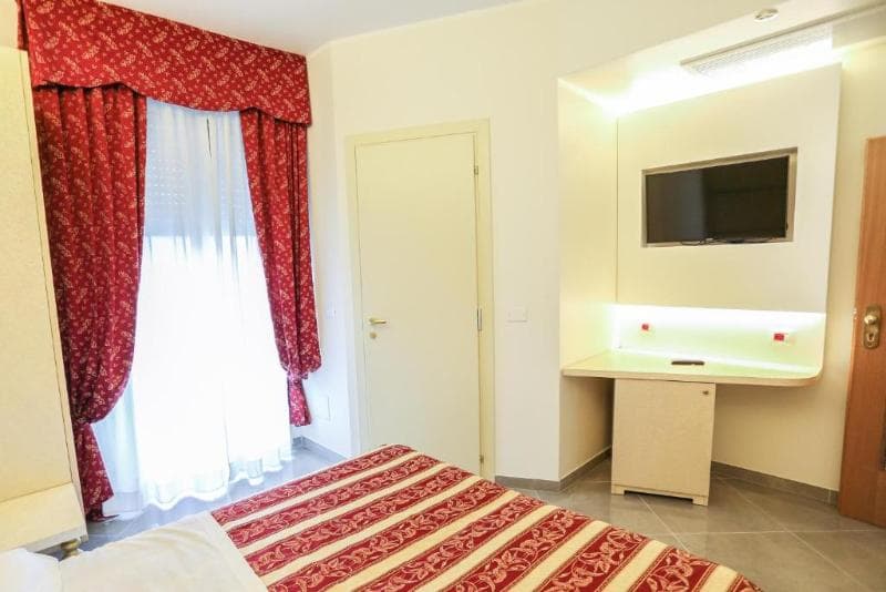 Gallia Palace 5