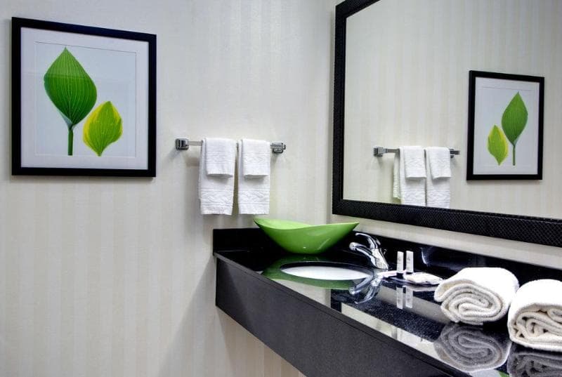 Fairfield Inn & Suites Rockford 2
