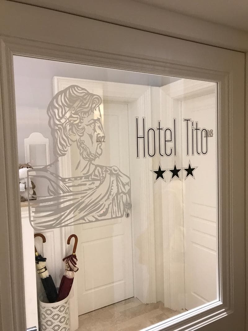 Hotel Tito 5