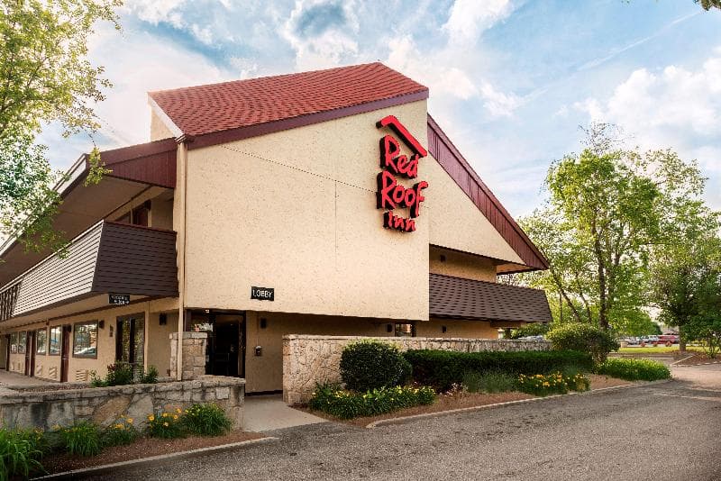 Red Roof Inn Rockford 3