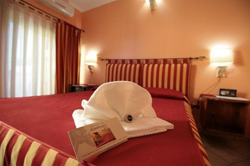 Airport One Hotel 3