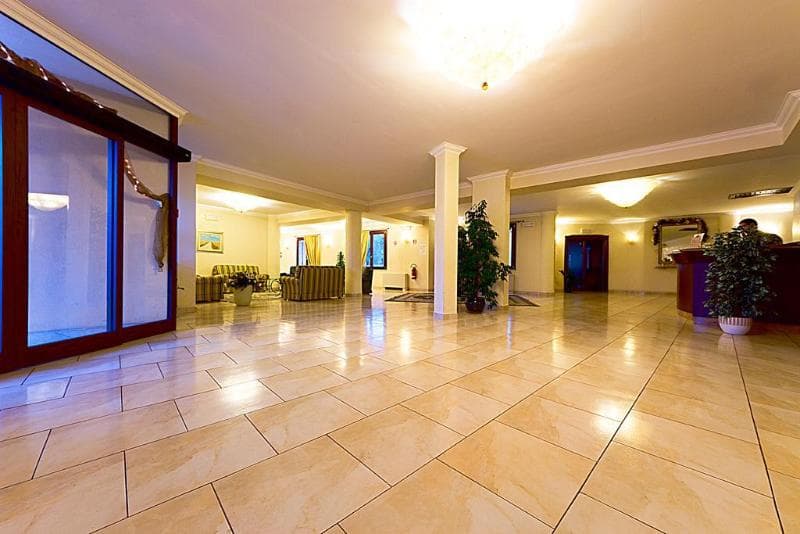 Roma Domus Hotel main