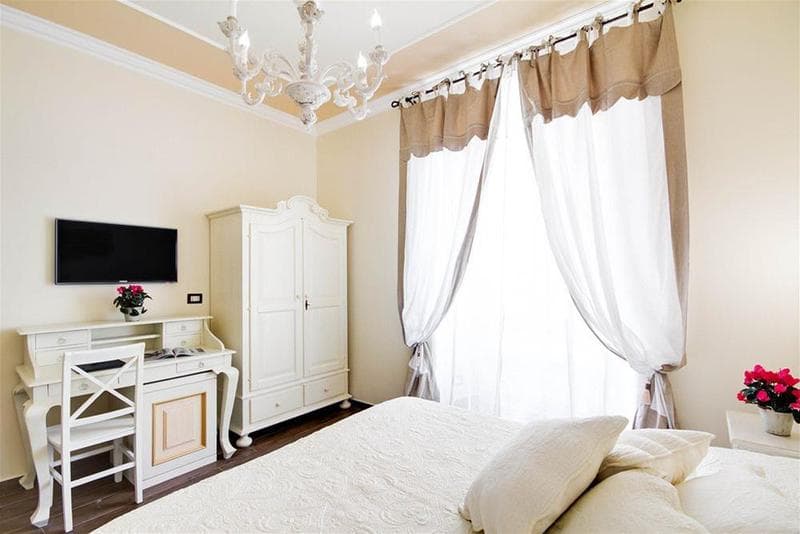 Sweetly Home Roma Luxury B&B 5