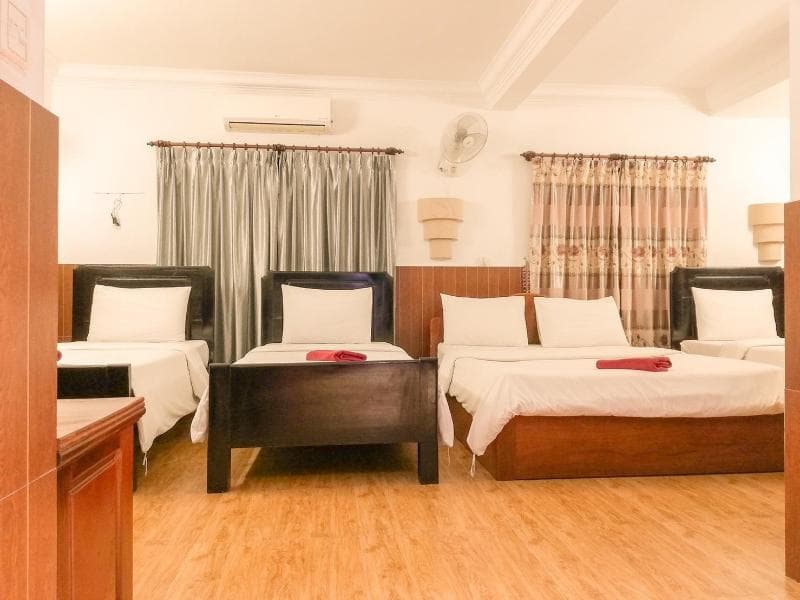 Jasmine Lodge main