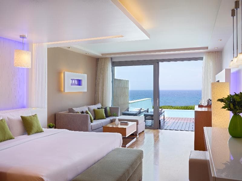 Elite Suites By Rhodes Bay 4
