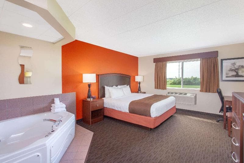 AmericInn by Wyndham St. Cloud MN I-94 3