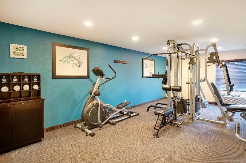Best Western Plus Lonoke Hotel 4
