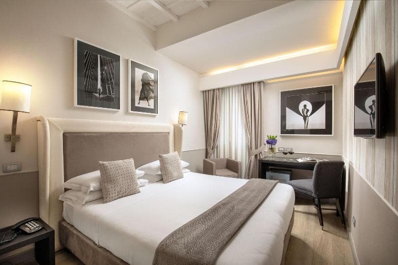 Condotti Palace 5
