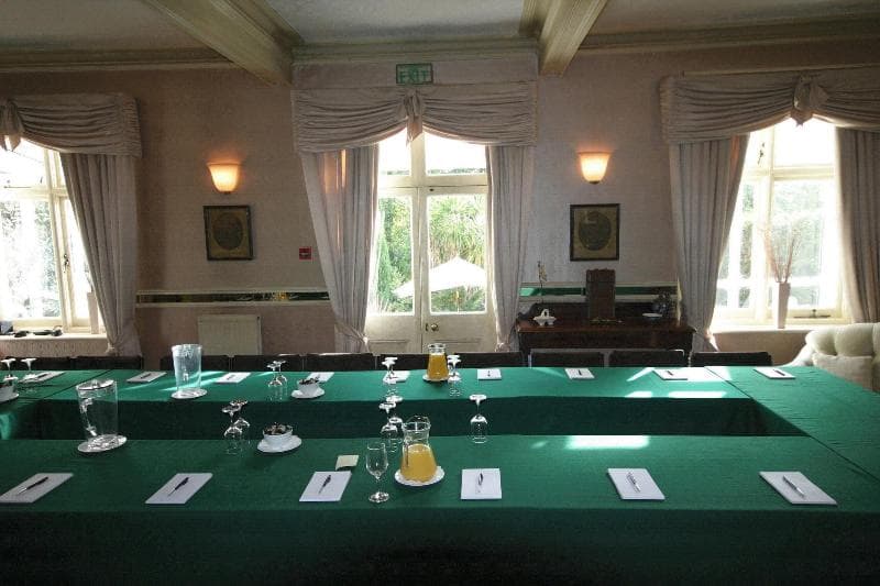 Fines Bayliwick Hotel main