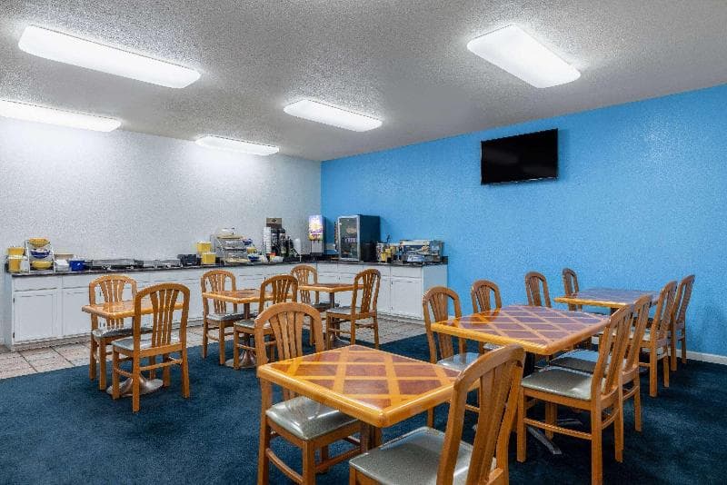 Days Inn By Wyndham Roswell 3