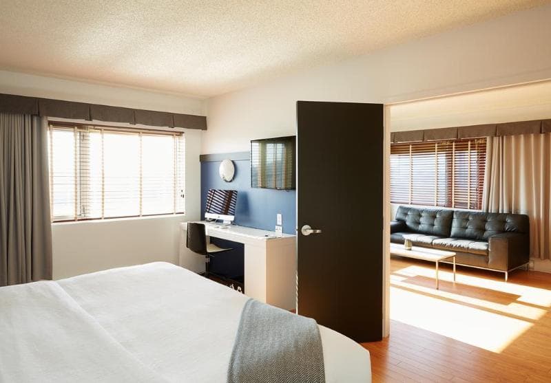 Hotel Le Dauphin Montreal-Longueuil 3