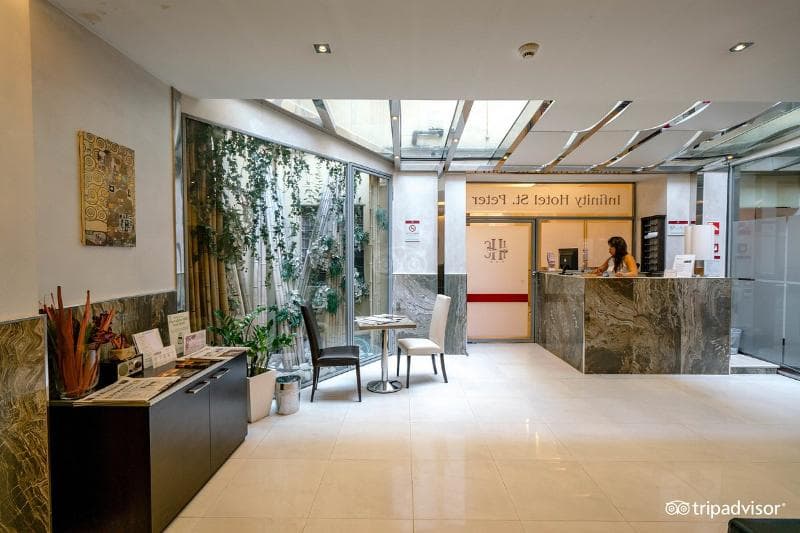 Catone District Hotel main