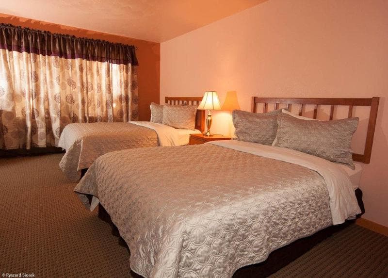 Valley Hi Motel 2