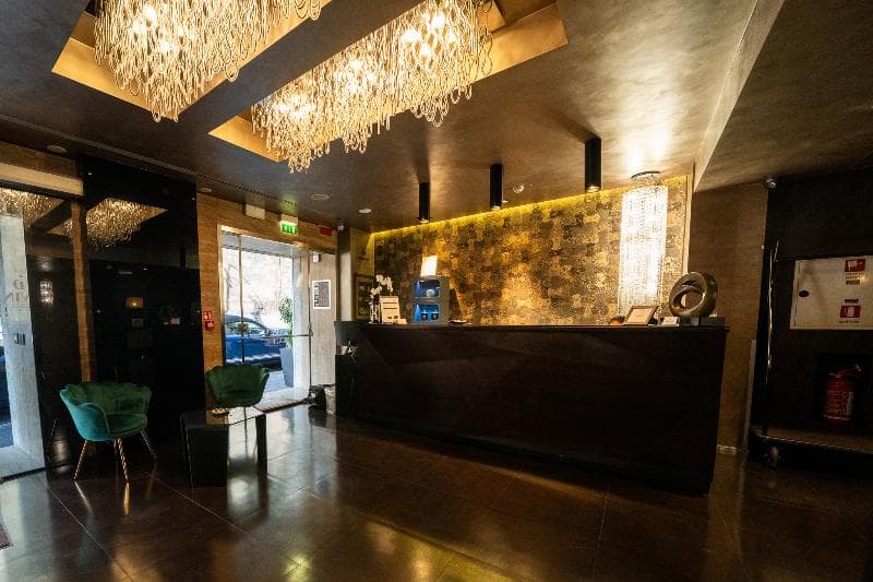 Divina Luxury Hotel 4
