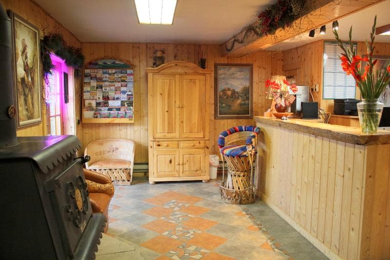 Spirit Lake Lodge 4