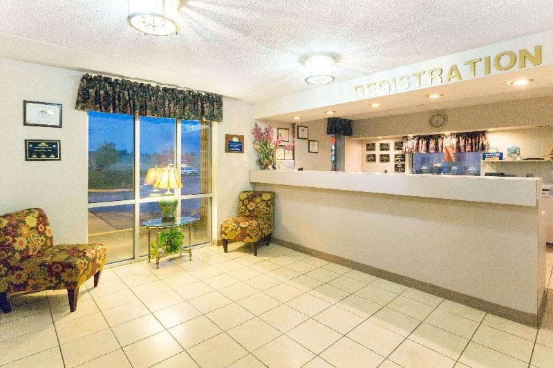 Days Inn by Wyndham Richmond 4