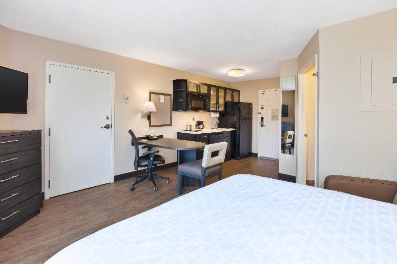 Candlewood Suites Rocky Mount 3