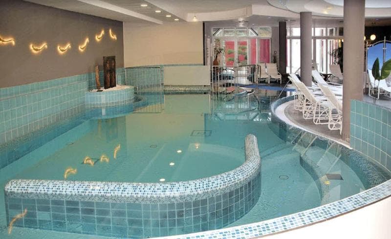 Grand Hotel Binz 3