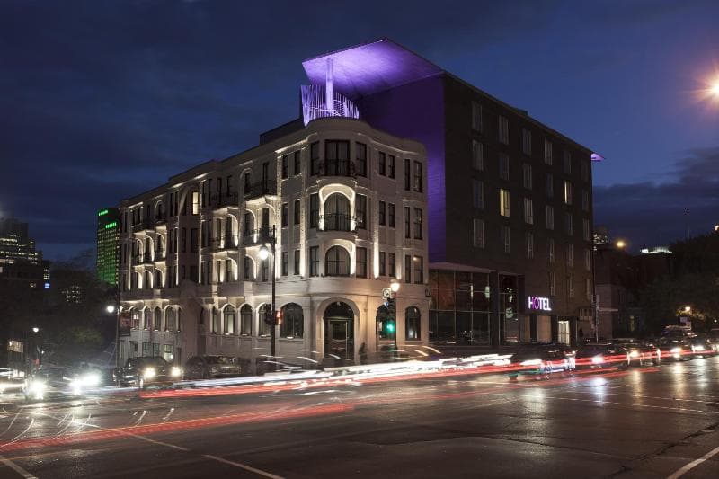 Hotel 10 4