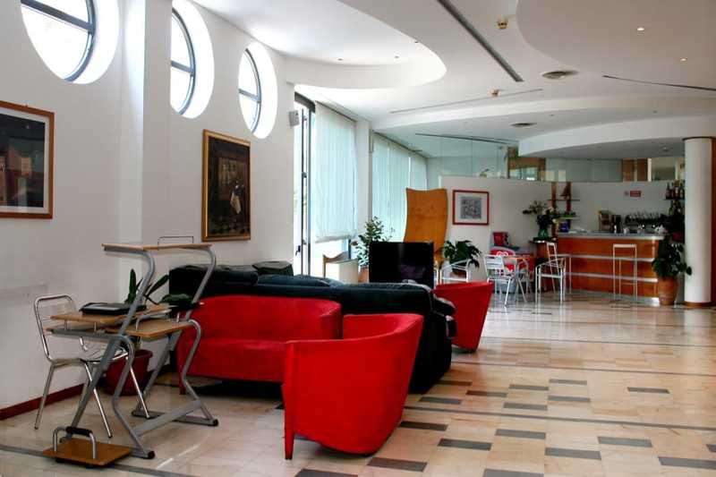 Alfredo Hotel 4