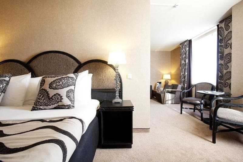 Carlton Oasis 3