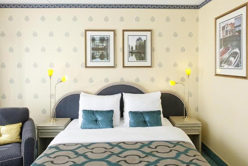 Carlton Oasis 5