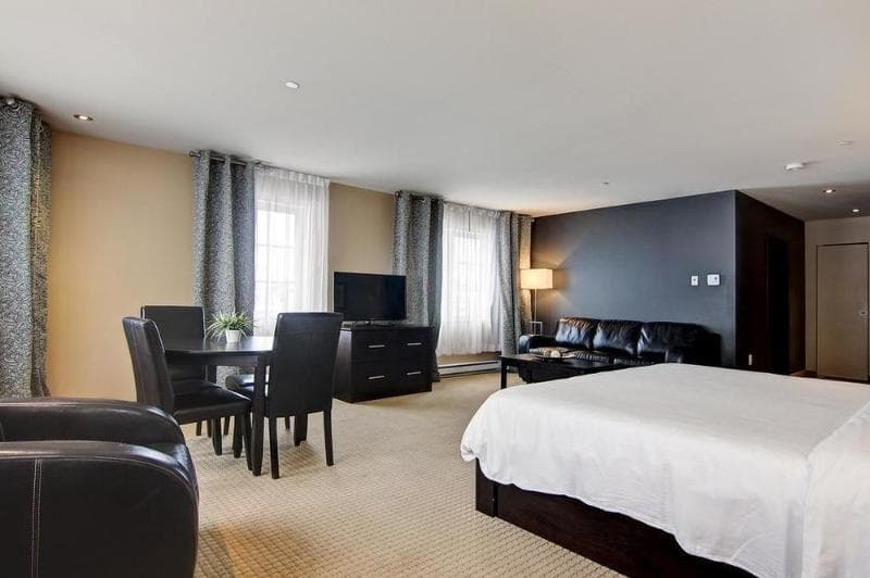 Imperia Hotel And Suites 2